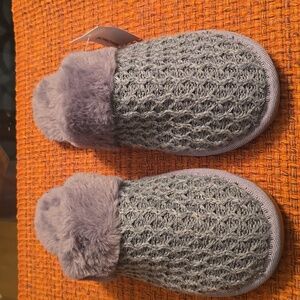 SONOMA BRAND WOMENS GREY "KNITTED" & FAUX FUR SLIP-ON SLIPPERS SIZE MEDIUM 7-8